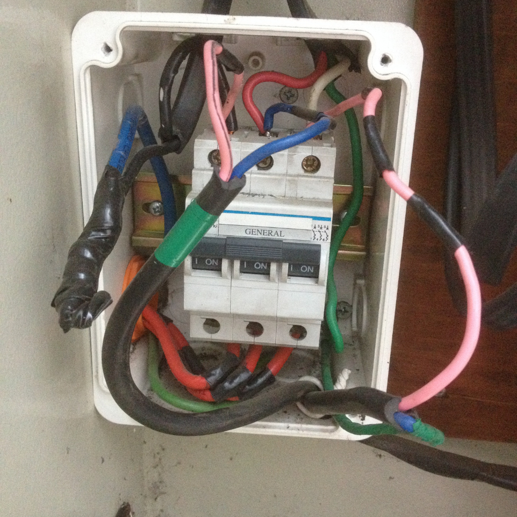 Levantamiento Eléctrico 013